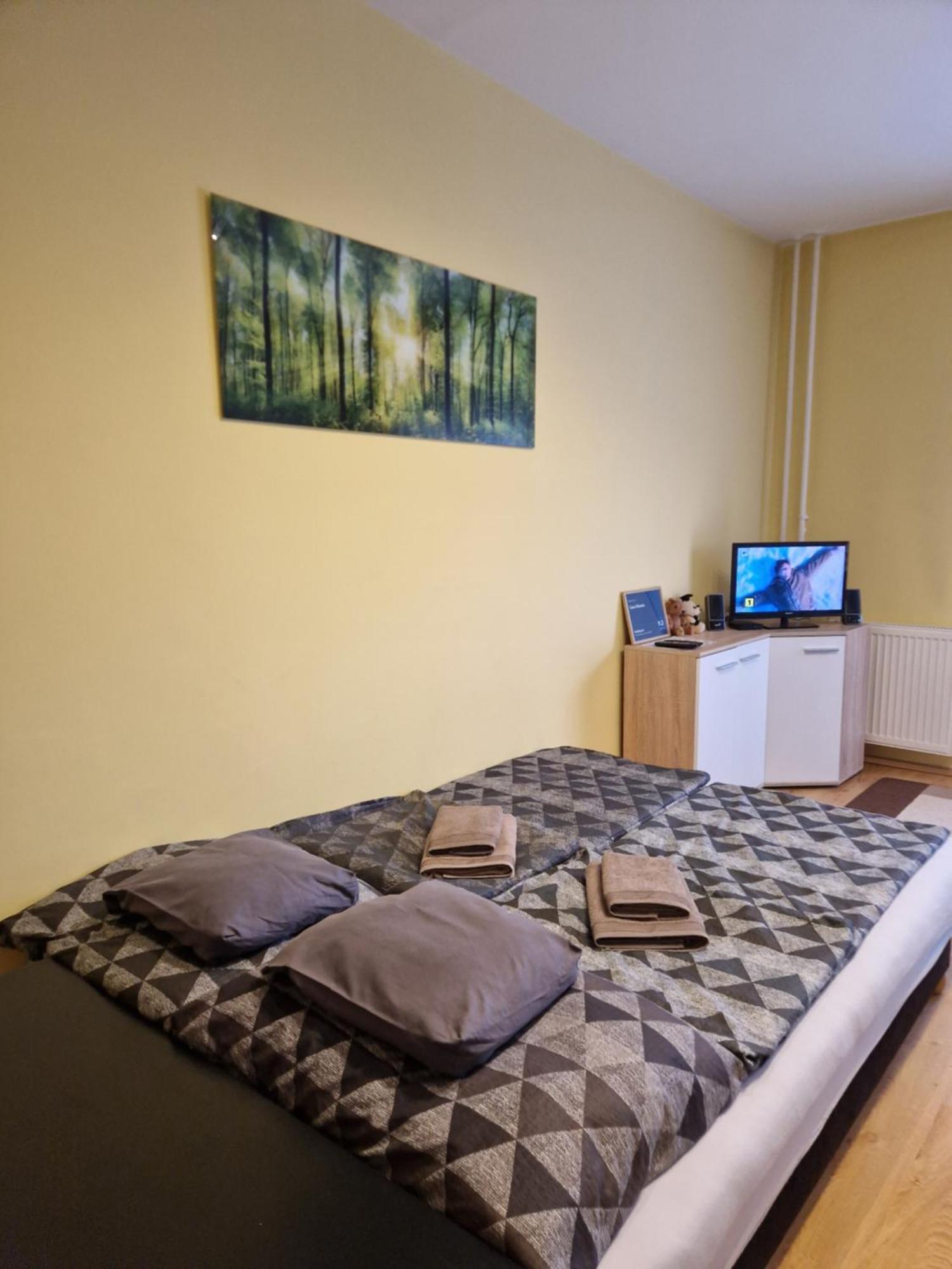 Casa Victoria Leilighet Pécs Eksteriør bilde